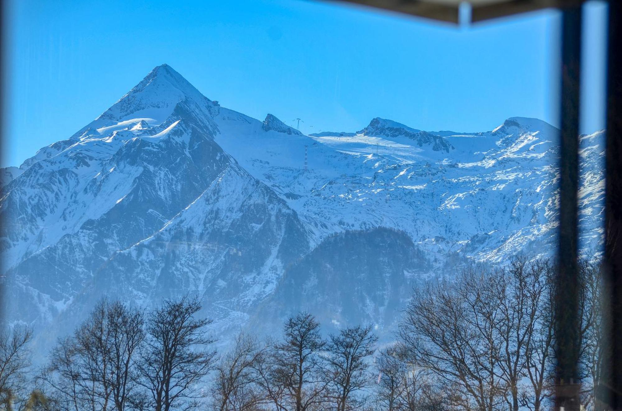 Golf & Glacier View - By Alpen * Zell am See